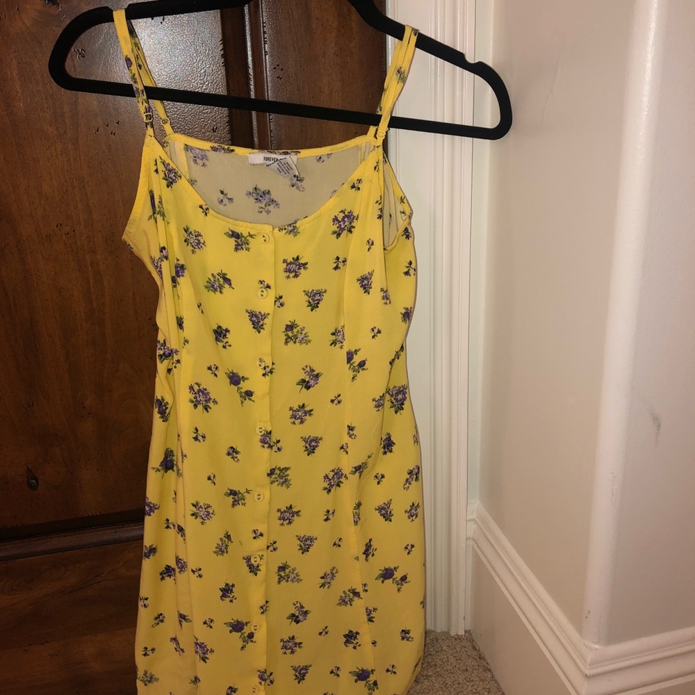 yellow forever 21 flowy flower dress